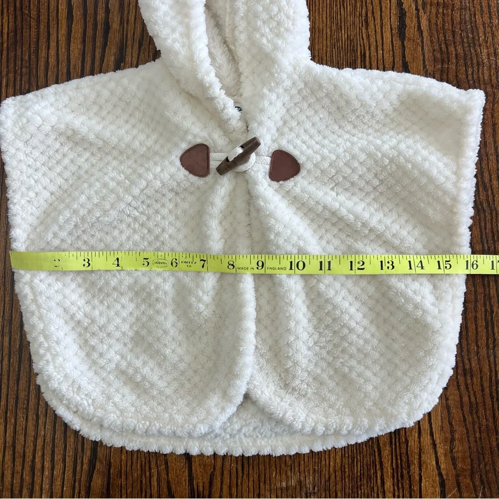 Old Navy Toddler Girls Fuzzy Knit Cape Poncho Sz 12-18 Months Winter Hood White